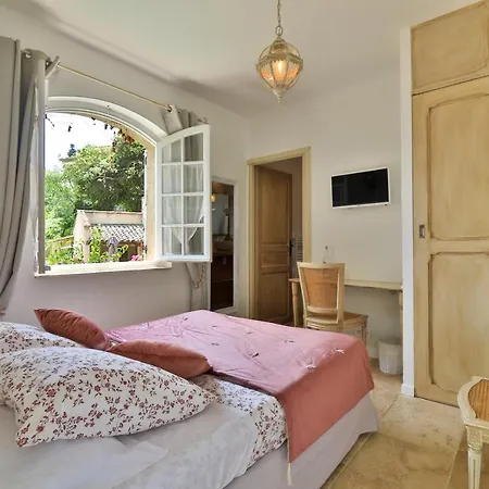 Oda ve Kahvaltı Le Mazet De Tourrettes-sur-Loup